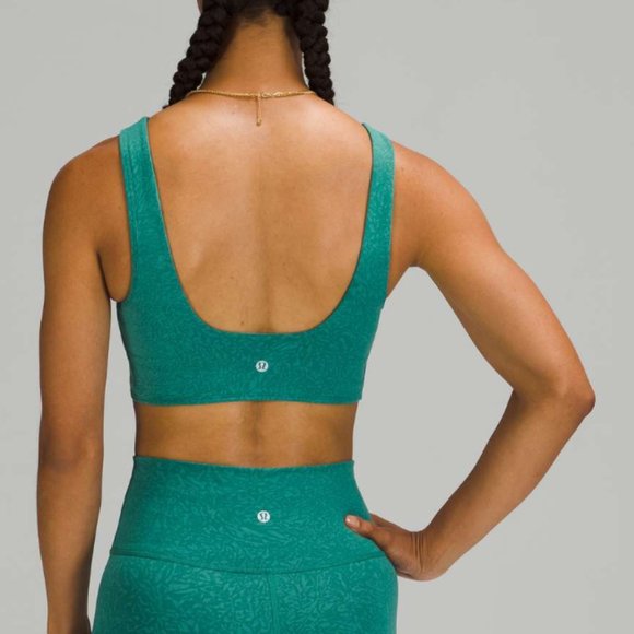 Lululemon | Everlux Cut-Out Train Bra *Medium Support, B/C Cups - Picture 2 of 5